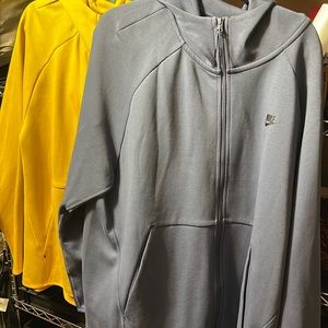 Nike zip hoodie